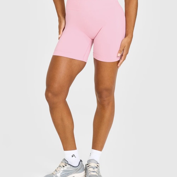 Oner Active Unified Shorts in Petal Pink - Picture 2 of 4